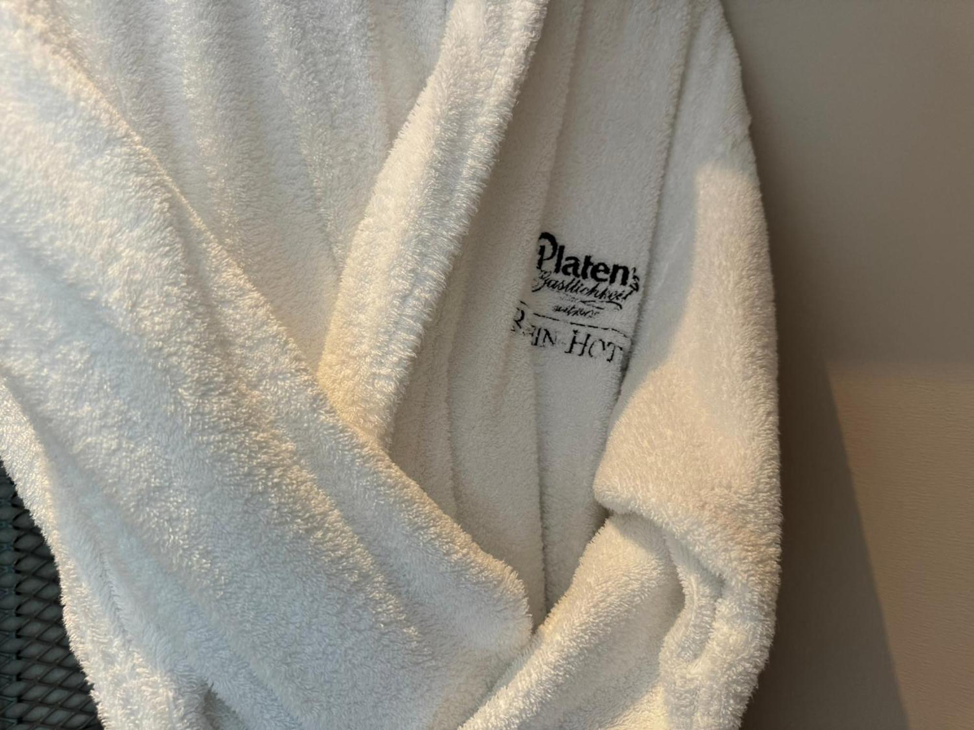 Rhein-Hotel נירשטיין מראה חיצוני תמונה